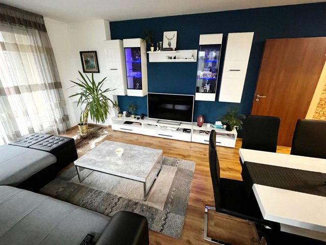 Kiadó téglalakás, albérlet, Debrecenben 380 E Ft / hó, 3 szobás