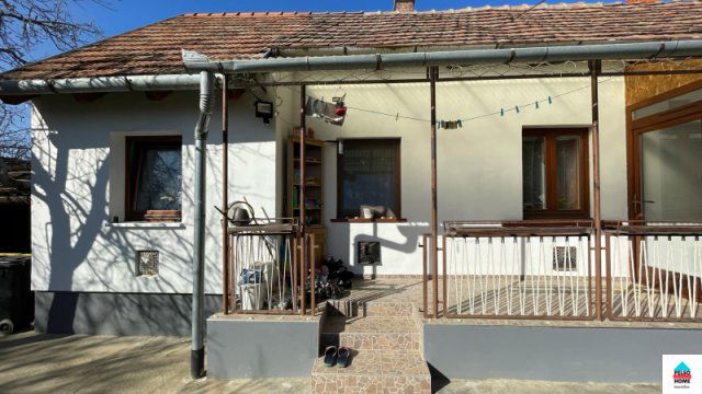 Eladó családi ház, Marcaliban 32 M Ft, 1+2 szobás