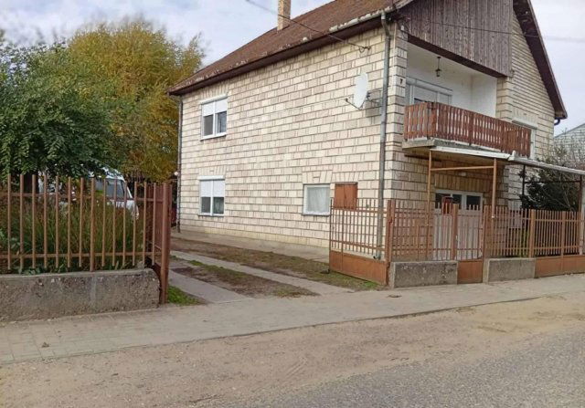 Eladó családi ház, Balkányban 37.9 M Ft, 5 szobás