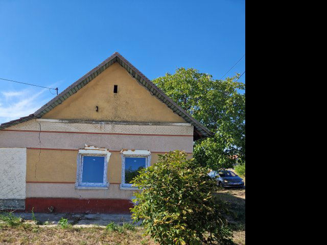 Eladó családi ház, Kövegyen 2.8 M Ft, 2 szobás