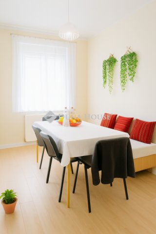 Eladó családi ház, Kecskeméten 59.9 M Ft, 3 szobás