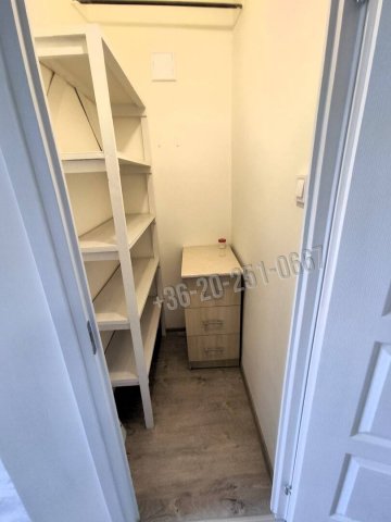 Kiadó téglalakás, albérlet, Mohácson 130 E Ft / hó, 2 szobás