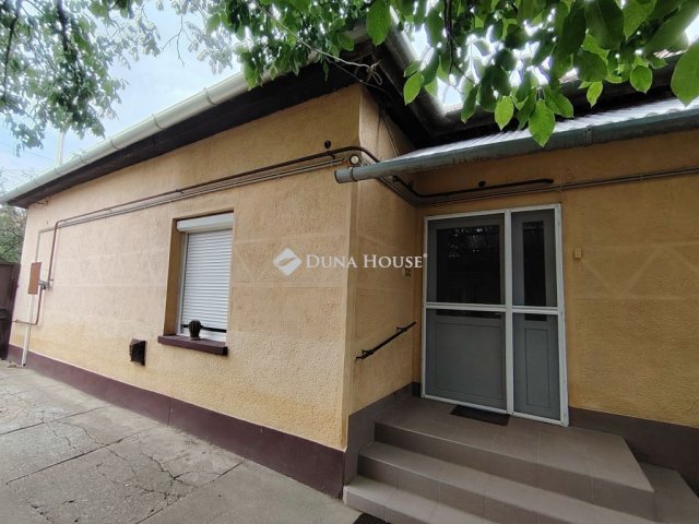 Eladó családi ház, Szegeden, Pálma utcában 54 M Ft, 3 szobás