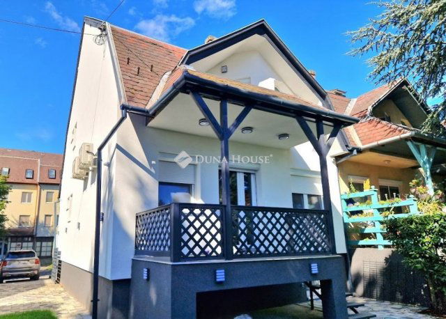 Eladó sorház, Keszthelyen, Schwarz Dávid utcában 199.99 M Ft