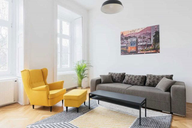 Kiadó téglalakás, albérlet, V. kerületben, Belgrád rakparton