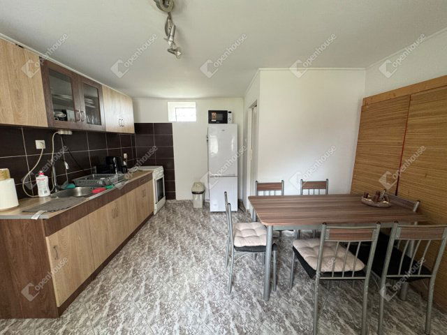 Eladó családi ház, Hosszúperesztegen 23 M Ft, 2 szobás