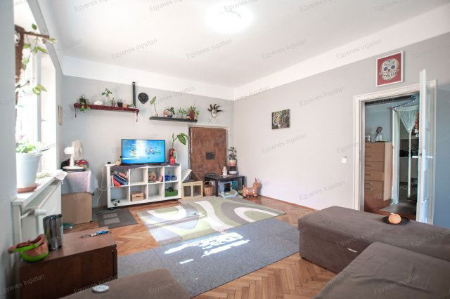 Eladó családi ház, Budapesten, XVI. kerületben, Cziráki utcában