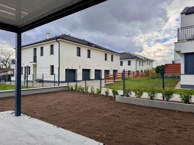 Eladó sorház, Keszthelyen 114.9 M Ft, 6 szobás