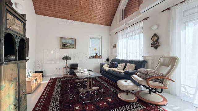 Eladó családi ház, Balatonszentgyörgyön 154.812 M Ft, 5 szobás