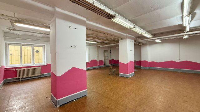 Kiadó iroda, Debrecenben 180 E Ft / hó, 1 szobás