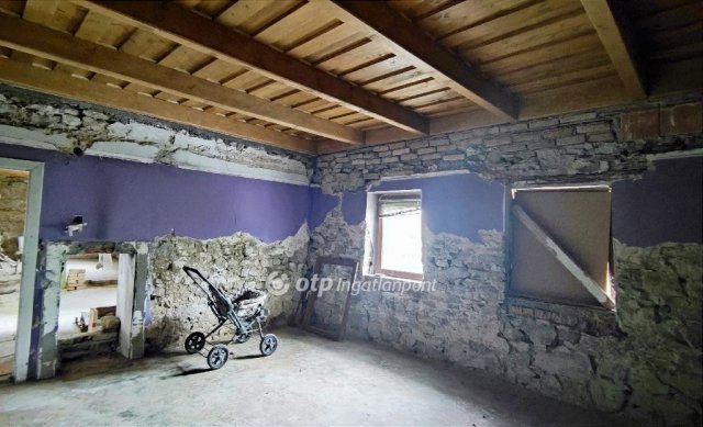 Eladó családi ház, Vindornyalakon 22.9 M Ft, 2 szobás