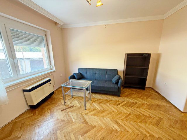 Kiadó téglalakás, albérlet, Debrecenben 180 E Ft / hó, 2 szobás