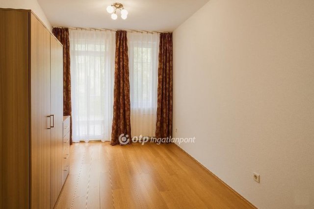 Eladó panellakás, Budapesten, XIV. kerületben 64.9 M Ft, 2 szobás