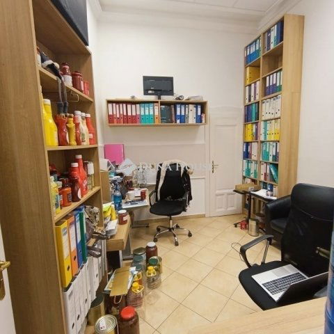 Eladó téglalakás, Szegeden 116.5 M Ft, 4 szobás