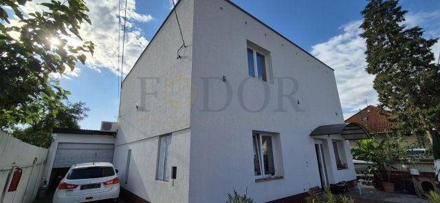 Eladó családi ház, Budapesten, XVIII. kerületben 215 M Ft