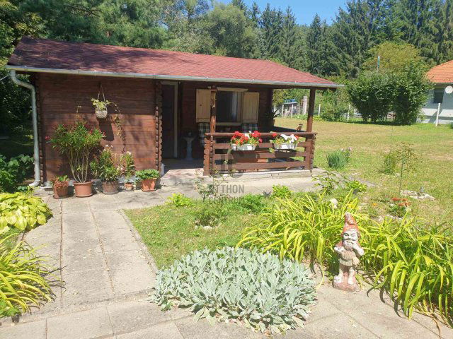 Eladó nyaraló, Verőcén 44.5 M Ft, 3 szobás