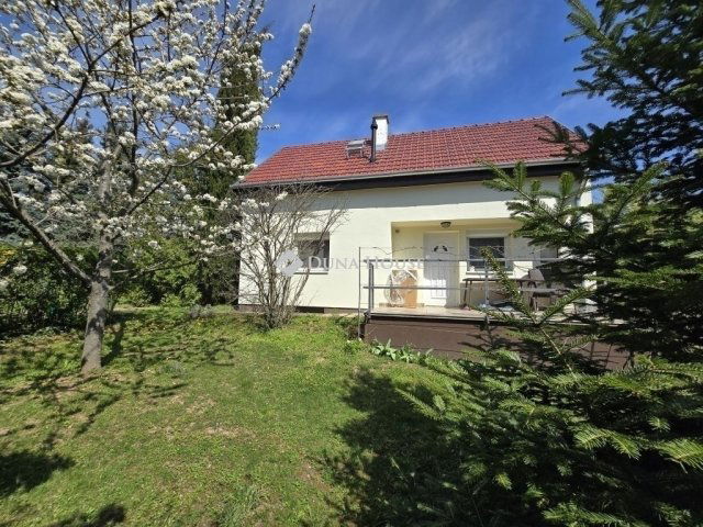 Eladó családi ház, Törökbálinton 85 M Ft, 1+2 szobás