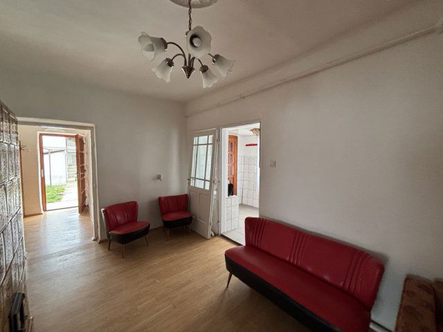 Eladó családi ház, Tiszapalkonyán 31.5 M Ft, 3 szobás