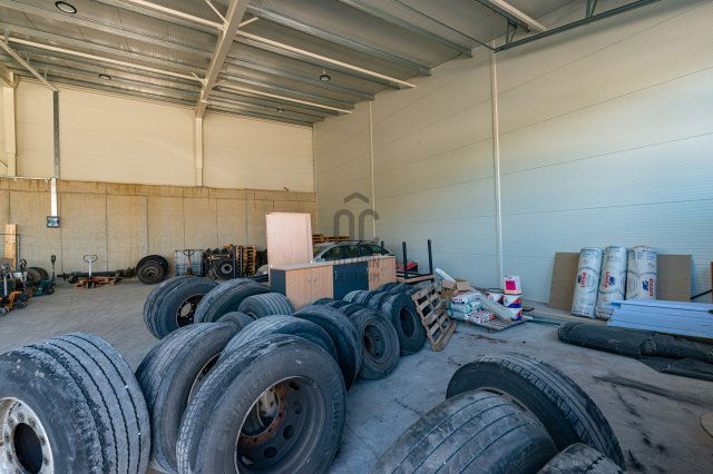 Kiadó ipari ingatlan, Pilisvörösváron 466 E Ft / hó