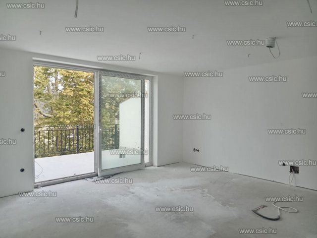 Eladó téglalakás, Balatonlelleén 115.5 M Ft, 4 szobás