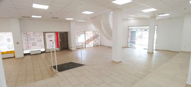 Kiadó üzlethelyiség, Miskolcon 1350 E Ft / hó