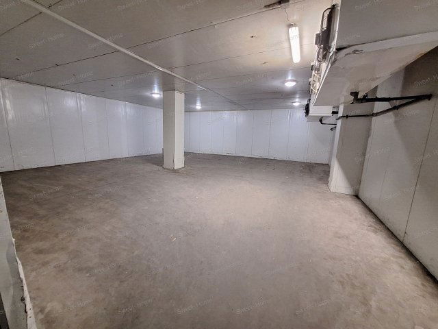 Eladó ipari ingatlan, Kecskeméten 179 M Ft / költözzbe.hu
