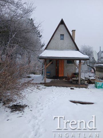 Eladó nyaraló, Kulcson 14.9 M Ft, 2 szobás / költözzbe.hu