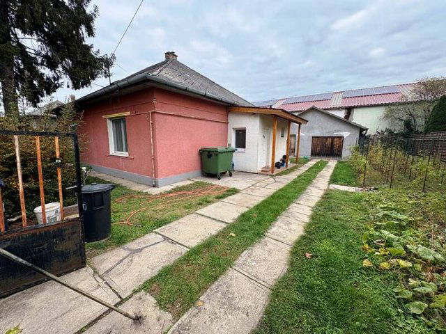 Eladó családi ház, Budapesten, XVII. kerületben 89.9 M Ft