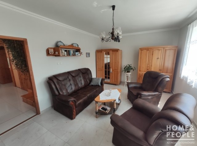 Eladó családi ház, Hódmezővásárhelyen 129.99 M Ft