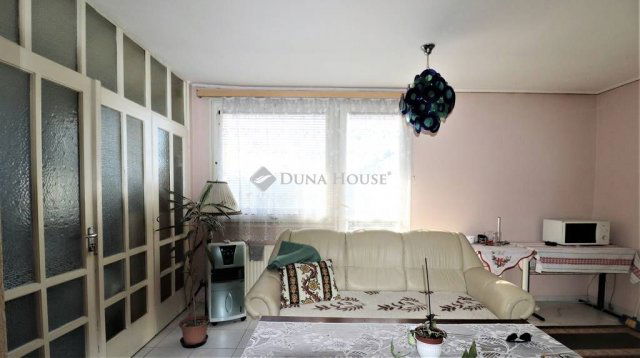 Eladó családi ház, Törökbálinton, Kazinczy Ferenc utcában