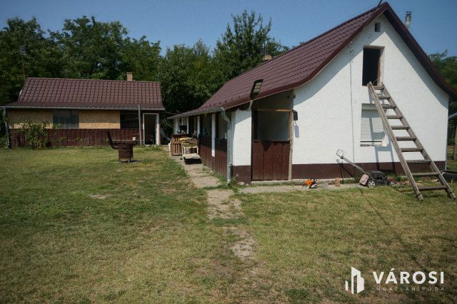 Eladó mezogazdasagi ingatlan, Kunszentmiklóson 44.9 M Ft, 3 szobás
