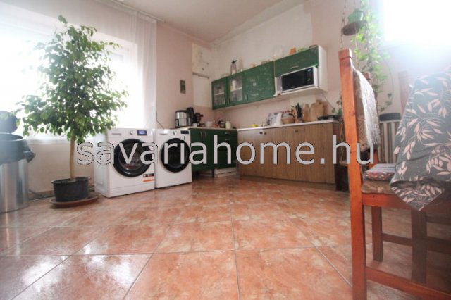 Eladó családi ház, Meggyeskovácsin 34.99 M Ft, 3 szobás