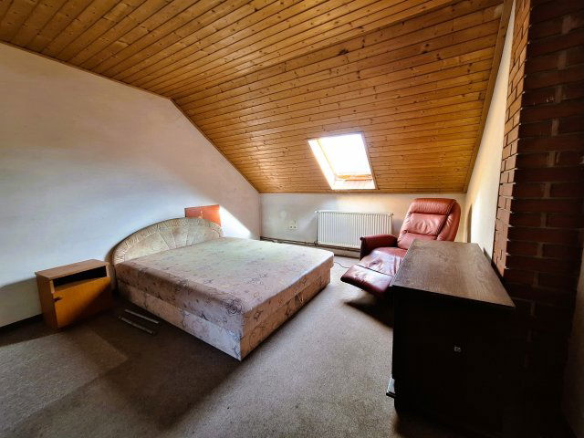 Eladó családi ház, Zalaszentgróton 25.9 M Ft, 6 szobás