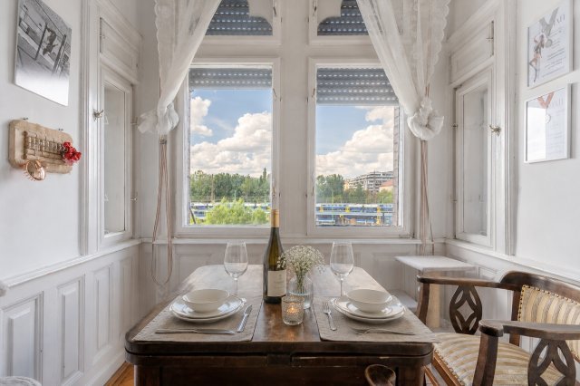 Eladó téglalakás, Budapesten, VI. kerületben 89.9 M Ft, 2 szobás