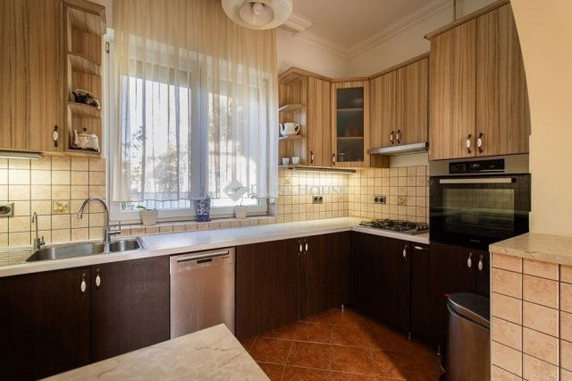 Eladó családi ház, Budapesten, XVIII. kerületben 140 M Ft