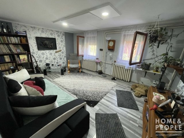 Eladó családi ház, Ásotthalmán 31.99 M Ft, 3 szobás