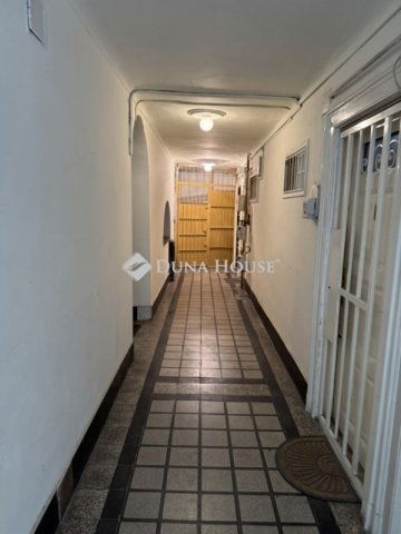 Eladó téglalakás, Budapesten, XIII. kerületben 29.5 M Ft