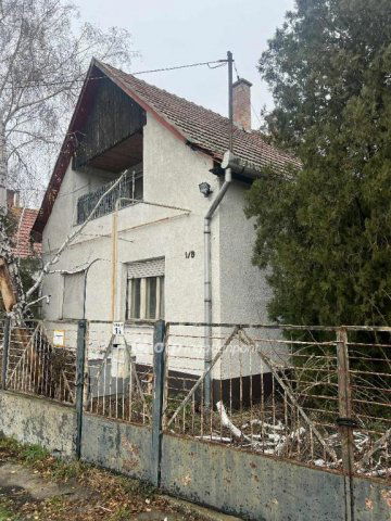 Eladó családi ház, Tószegen 17 M Ft, 4+2 szobás