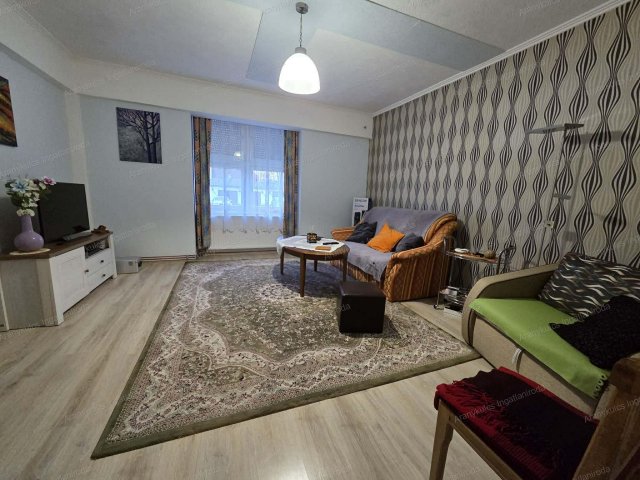 Eladó téglalakás, Gyulán 35.99 M Ft, 1+1 szobás