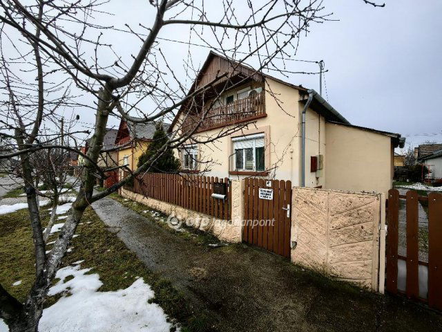 Eladó családi ház, Püspökladányban 64.999 M Ft, 2+3 szobás