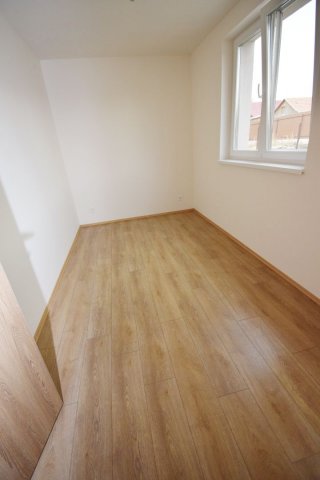 Eladó téglalakás, Derecskén 65 M Ft, 4 szobás