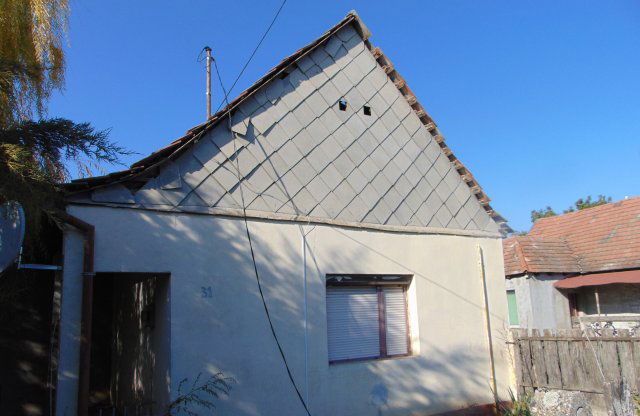 Eladó családi ház, Nagykarácsonyon 17.27 M Ft, 1+1 szobás