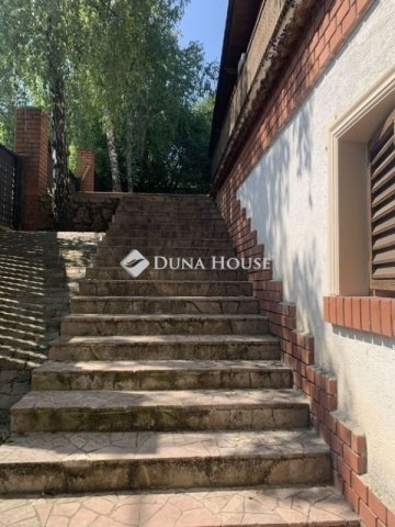 Eladó családi ház, Budapesten, XXII. kerületben 250 M Ft