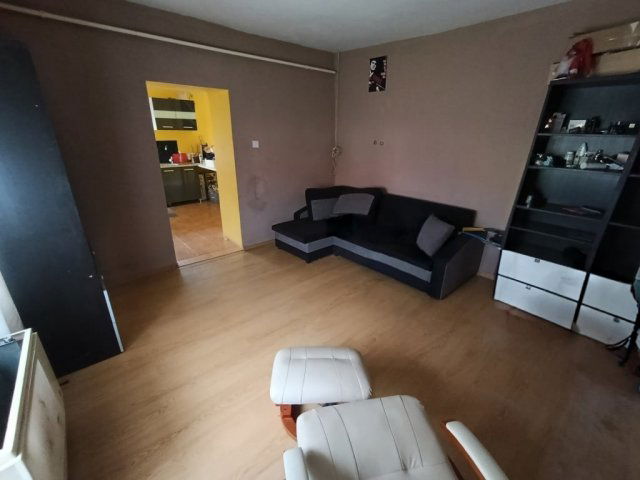 Eladó családi ház, Lajosmizsén 21 M Ft, 3 szobás