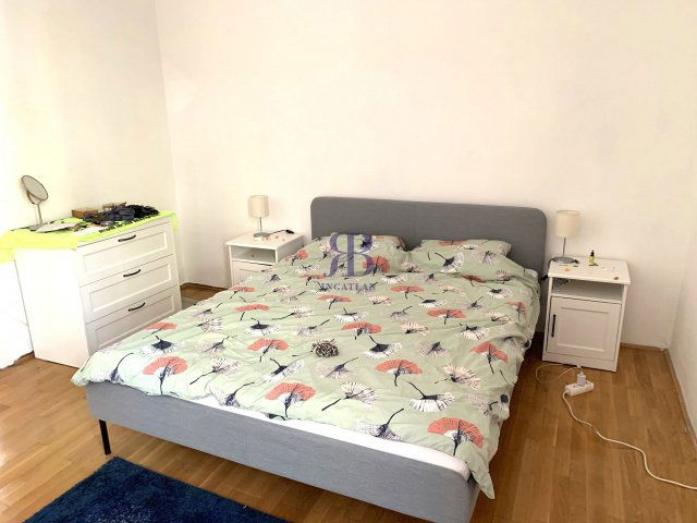 Kiadó téglalakás, albérlet, V. kerületben, Szemere utcában