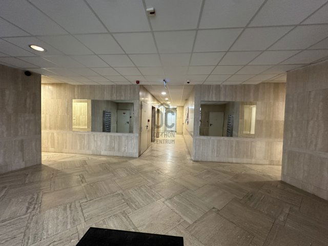 Eladó téglalakás, Budapesten, XIV. kerületben 156.4 M Ft