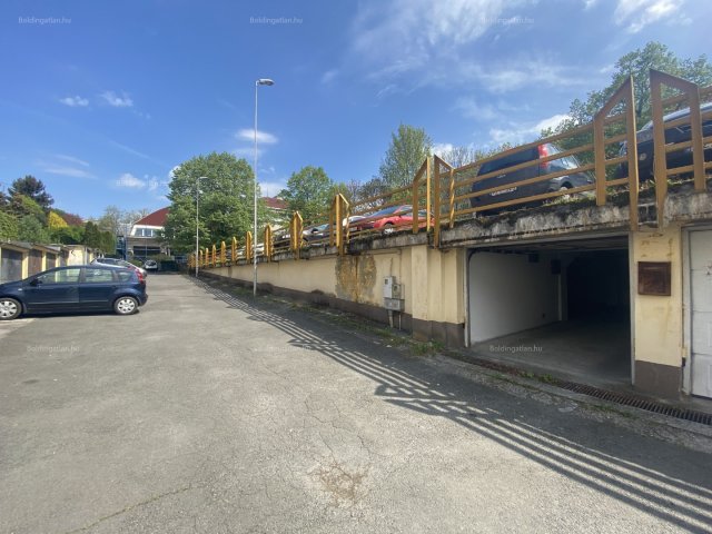 Kiadó garázs, Kaposváron 30 E Ft / hó / költözzbe.hu