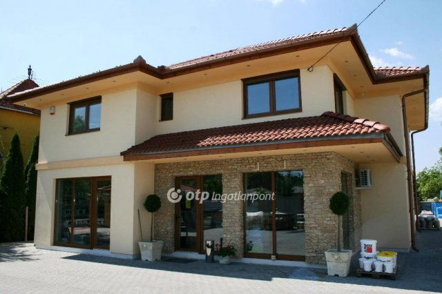 Eladó ipari ingatlan, Budapesten, XXII. kerületben 370 M Ft