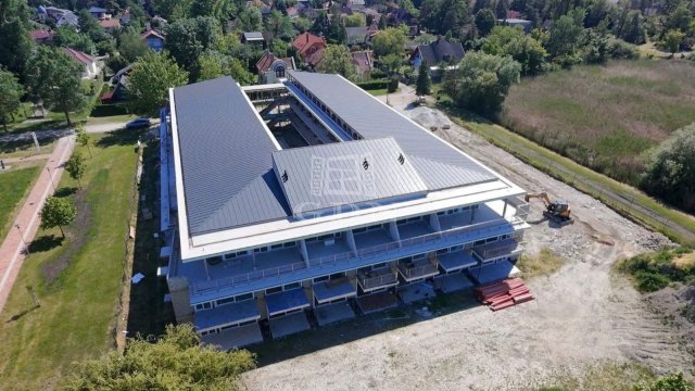 Eladó téglalakás, Balatonmáriafürdőn 119.85 M Ft, 2+1 szobás