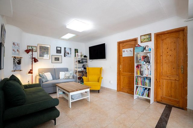 Eladó ikerház, Budapesten, III. kerületben 129.9 M Ft, 4 szobás